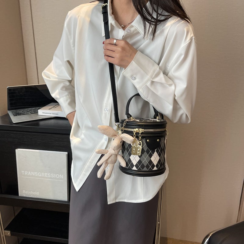 Popular Style Rhombic Cylinder Bag Women'S 2024 Women'S Bag Casual Crossbody Bag Portable Bucket Bag Women'S - Image 4