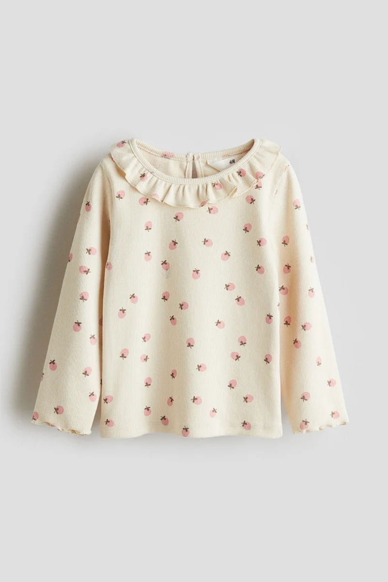 اتش اند ام بلوزة من الجيرسيه المرن