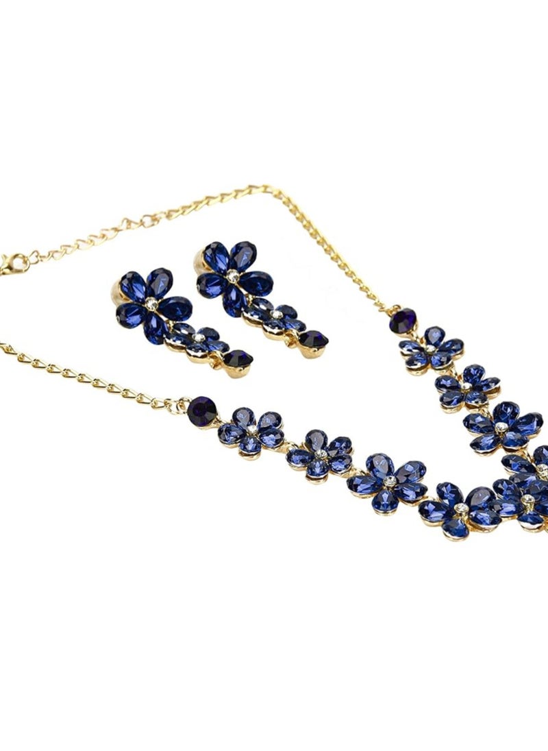 YouBella YouBella Jewellery Crystal Necklace Set Gold Plated Jewellery Set for Women  - Image 4
