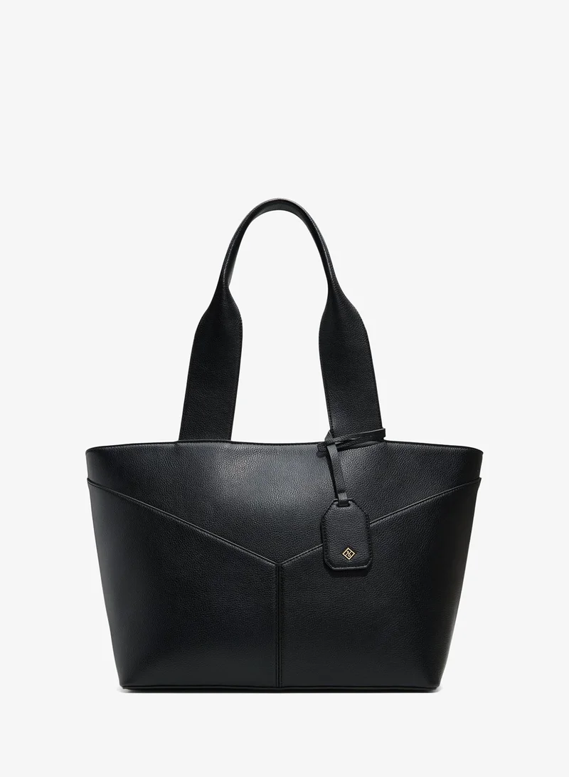 Saage Womens Tote Bag