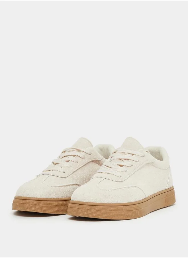 Styli Plain Round Toe Lace-Up Sneakers
