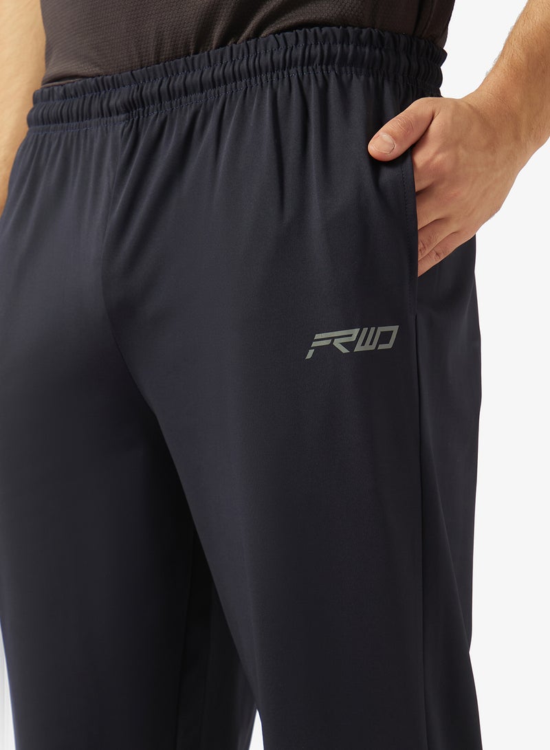 FRWD BACK YOKE JOGGERS AND REFLECTIVE TAPE AT KNOEE AREA - Image 4