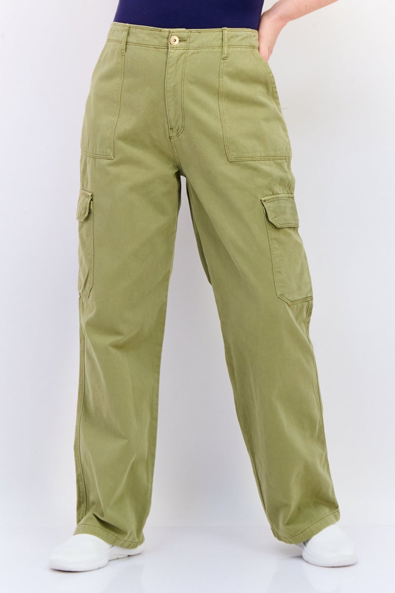 KOTON Women Regular 90,s Fit Solid Cargo Pants, Olive - Image 1
