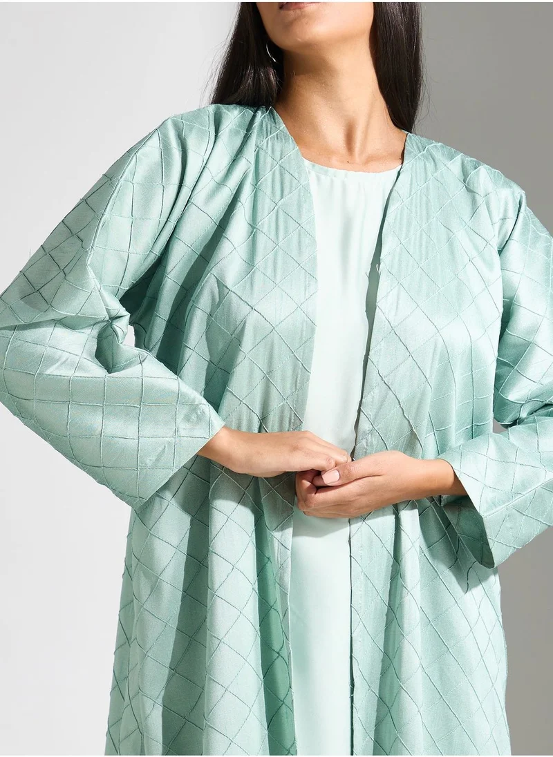 ميم باي ماريا عباية مزينة بأكمام طويلة