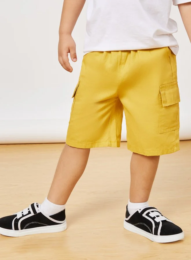 Styli Side Flap Pocket Short