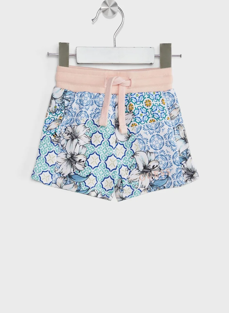 GUESS Infant Logo T-Shirt & Shorts Set