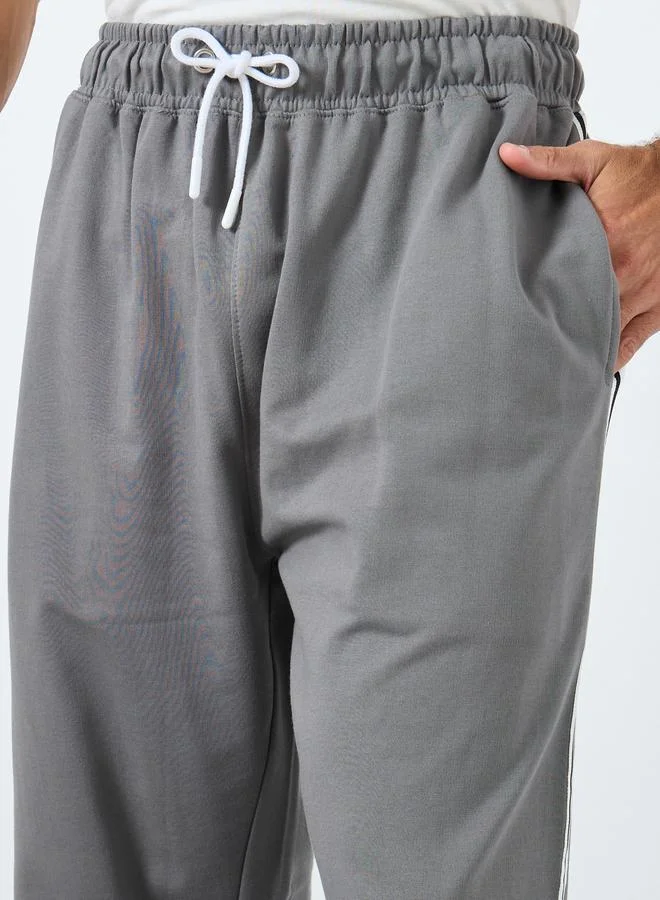 Styli Styli Men Grey Striped Joggers
