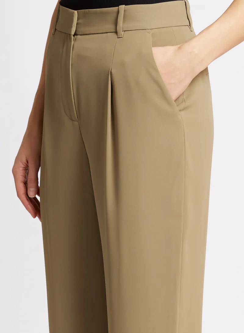 فرنش كونكشن Vinnie Suiting Pleated Trouser