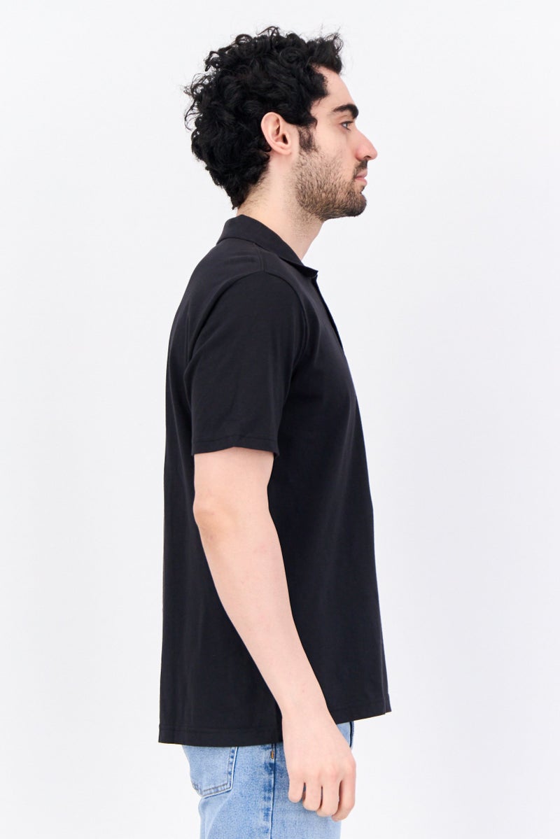 GAP قميص بولو قصير الأكمام للرجال بتصميم عادي، أسود - Image 3