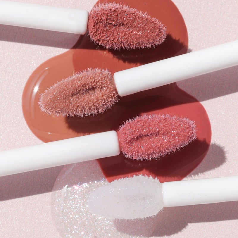 Wander Beauty Lip Retreat Oil - Oasis Glow (Shimmery Clear) - 4-in-1 Tinted Oil + Moisturizing Gloss with Avocado, Vitamin E and Rosehip - Hydrating Care for Dry Lips - 0.33 fl oz - Image 4