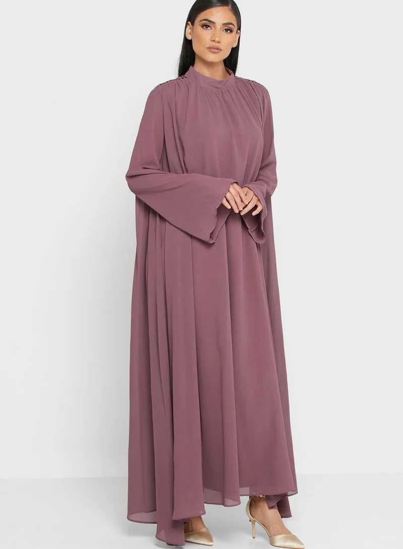 leem High Neck Pleated Kaftan