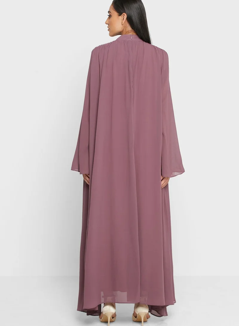 leem High Neck Pleated Kaftan