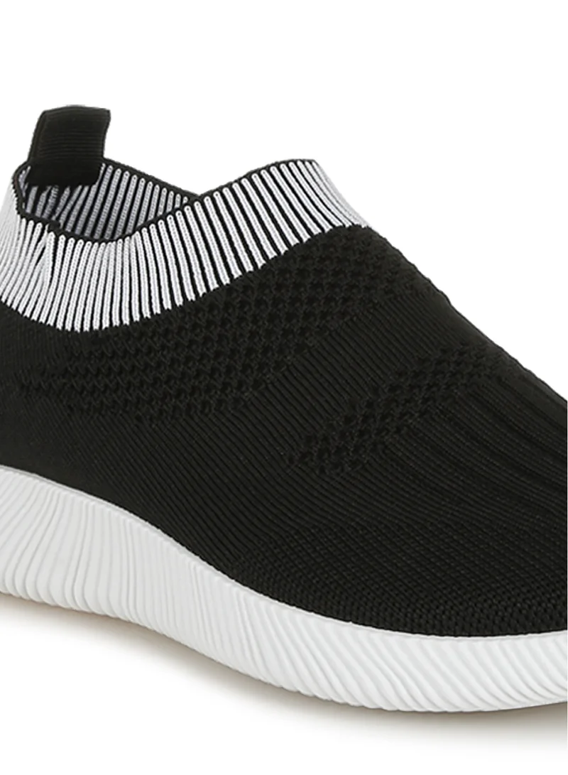 London Rag Flyknit Walking Sneakers in Black