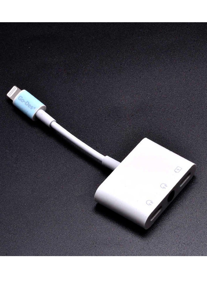 GO-DES Go Des GD-UC018 Headphone Charger and Aux Converter - Image 1