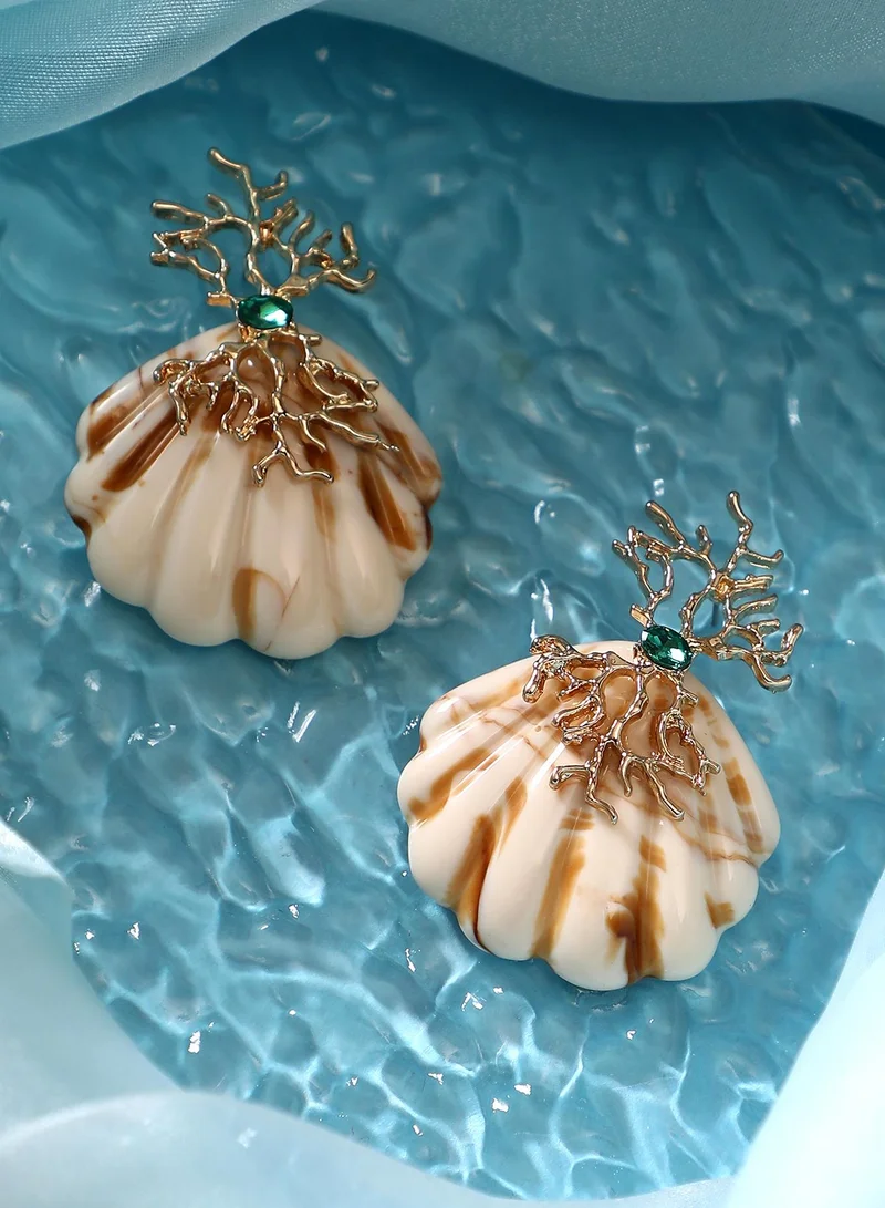 سوهي أقراط متدلية للنساء بلون ذهبي كاليفورنيا وحجر صناعي