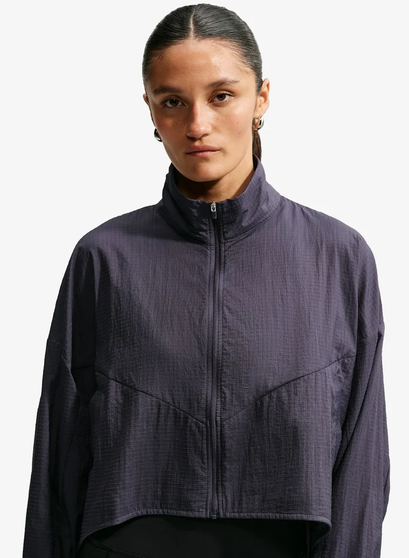 Nike GRIDIRON/(GRIDIRON) Lightweight Ripstop Jacket for Women | Best Price UAE