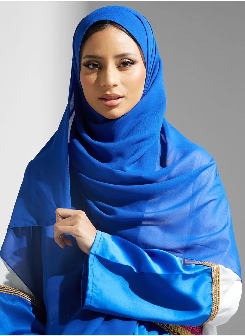 Khizana Colorblock Detail Abaya With Sheila