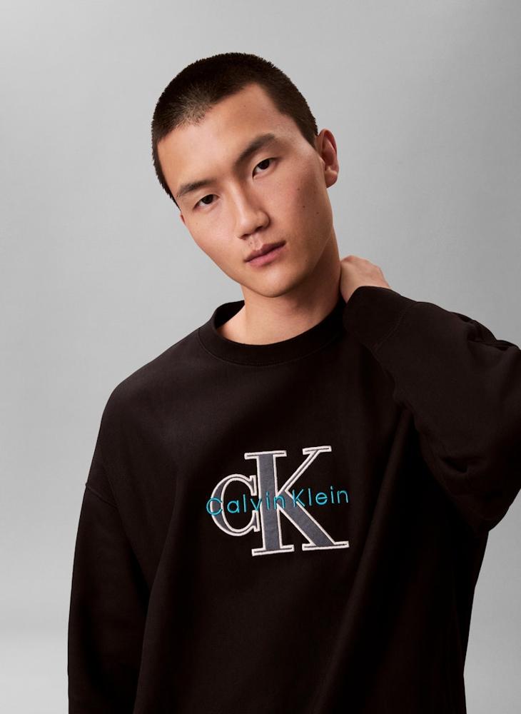 Calvin Klein Jeans Monologo Crew Neck Sweatshirt - Image 4