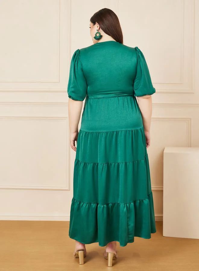 ستايلي Tiered Emerald Dress