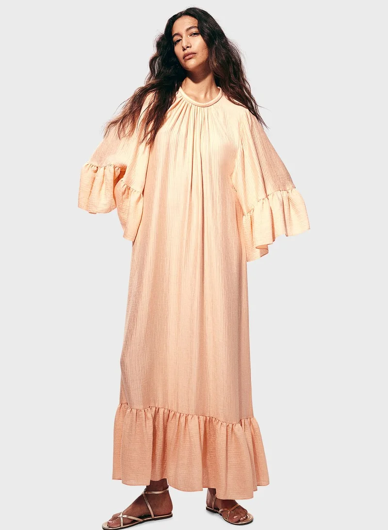 H&M Ruffled Maxi Dress