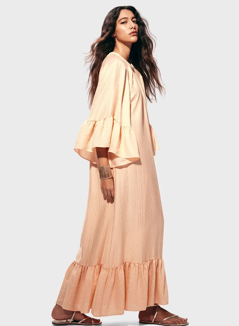 H&M Ruffled Maxi Dress