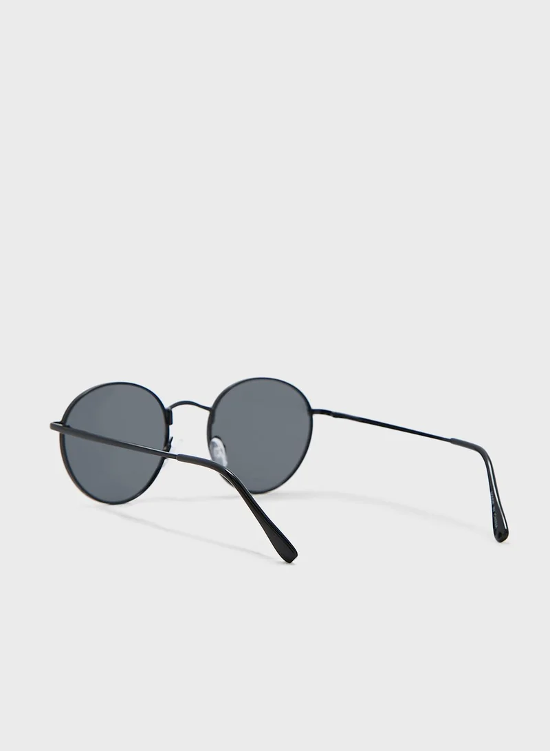 Seventy Five Casual Round Sunglasses