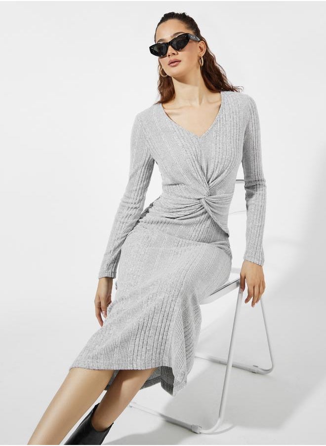 Front Knot Detail Textured Knit A-Line Midi Dress - pzsku/ZCCF074E4FB5E9F3F9CF4Z/45/_/1728492560/0a4cff6e-70bc-4751-ba62-55c50230858d