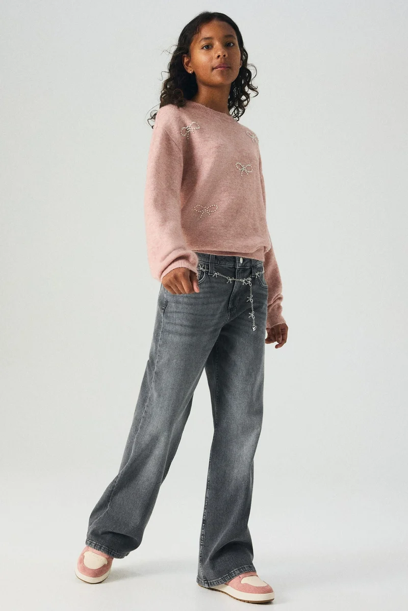 اتش اند ام حذاء رياضي