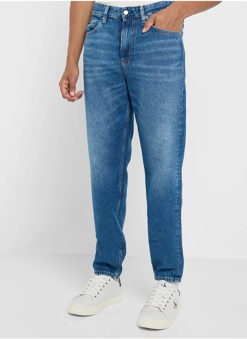 كالفن كلاين جينز Mid Wash Regular Taper Jeans