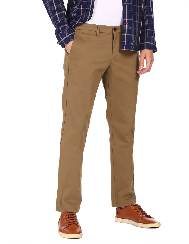 Mid Rise Solid Trousers