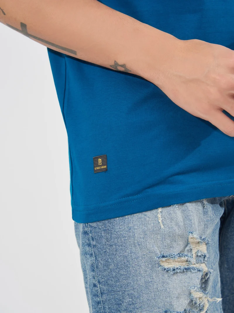 مانياك Maniac Mens Solid Half Sleeve Round Neck Denim Blue Cotton Slim Fit T-Shirt