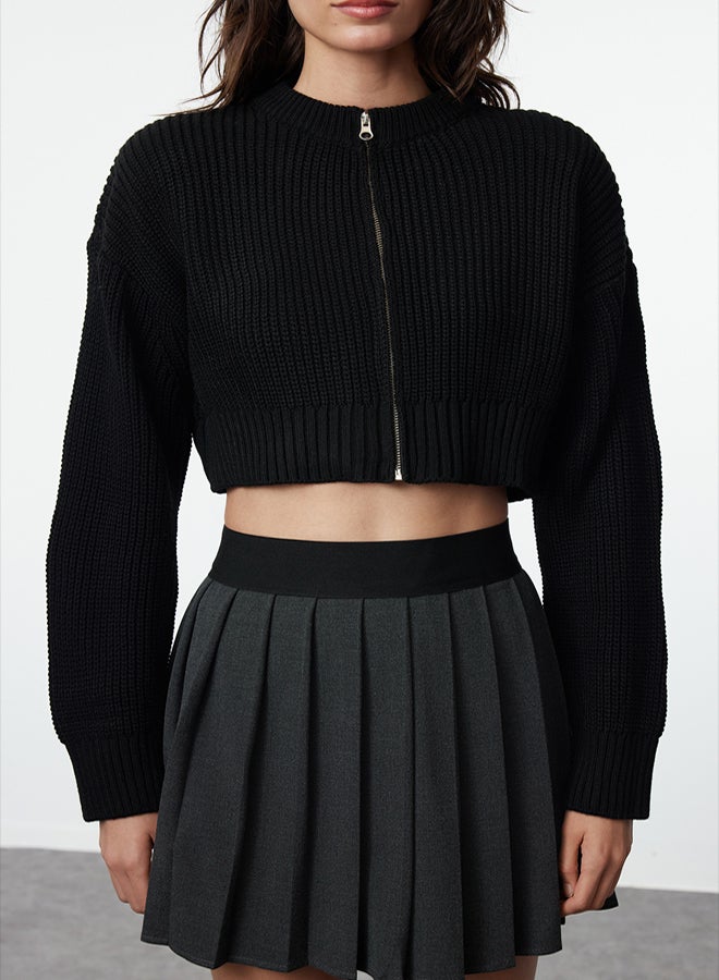 trendyol Black Crop Padded Zipper Detailed Knitwear Cardigan - Image 4