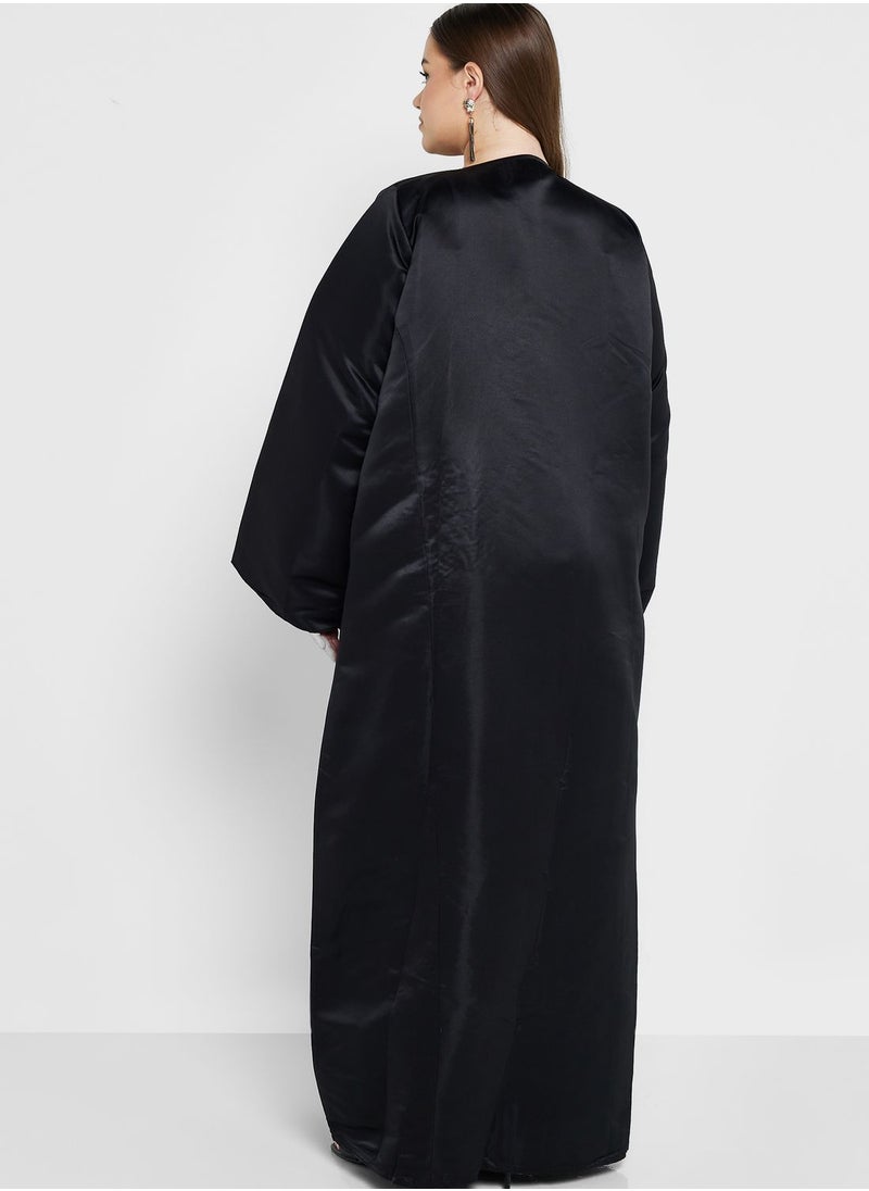 Hayas Closet Curve - Embellished Detail Abaya - Image 1