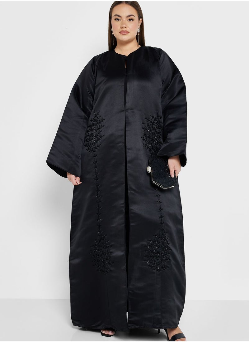 Hayas Closet Curve - Embellished Detail Abaya - Image 1