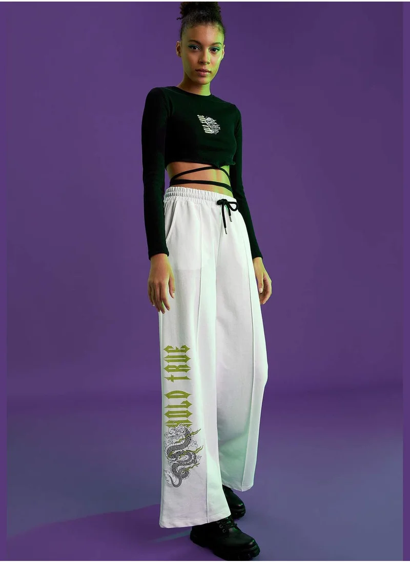DeFacto Loose Fit Bell Bottom Jeans