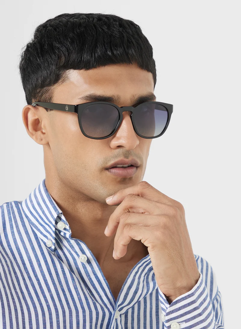 GUESS Uv Protected Polarized  Wayfarer Sunglasses