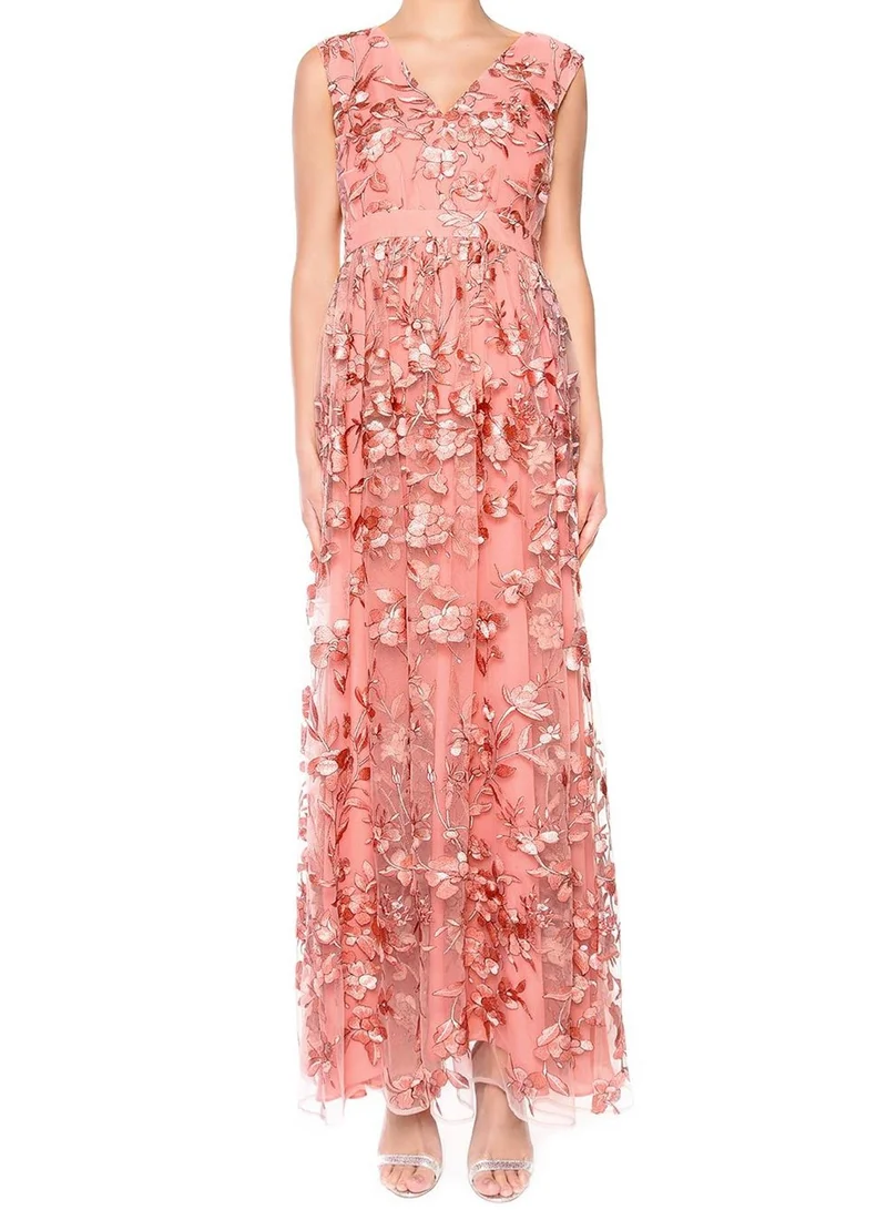 ترو ديكادينس Lena Pinky Coral Embroidery Sleeveless V-Neck Maxi Dress