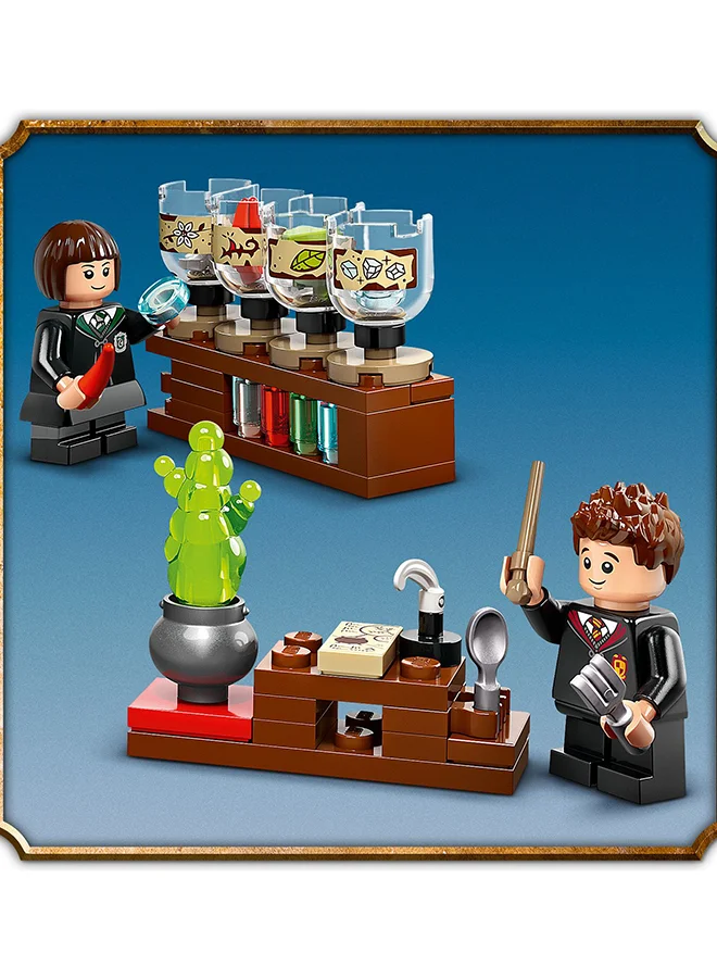 LEGO Harry Potter Hogwarts Castle: Potions Class Playset, Buildable Classroom, Wizard Toy For Kids, Magical Gift Idea For Girls, Boys And Any Fan Aged 8 Plus 76431 (397 Pieces)