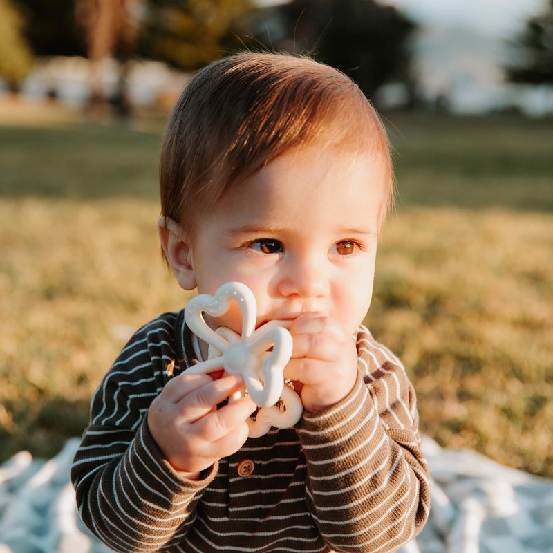 Haakaa Silicone Clover Teether Toy  Food Grade Silicone Teething Toys for Babies 36 Months 612 Months Soft  Easy Hold Chew Toy for Infant BPA Free Oat - Image 2