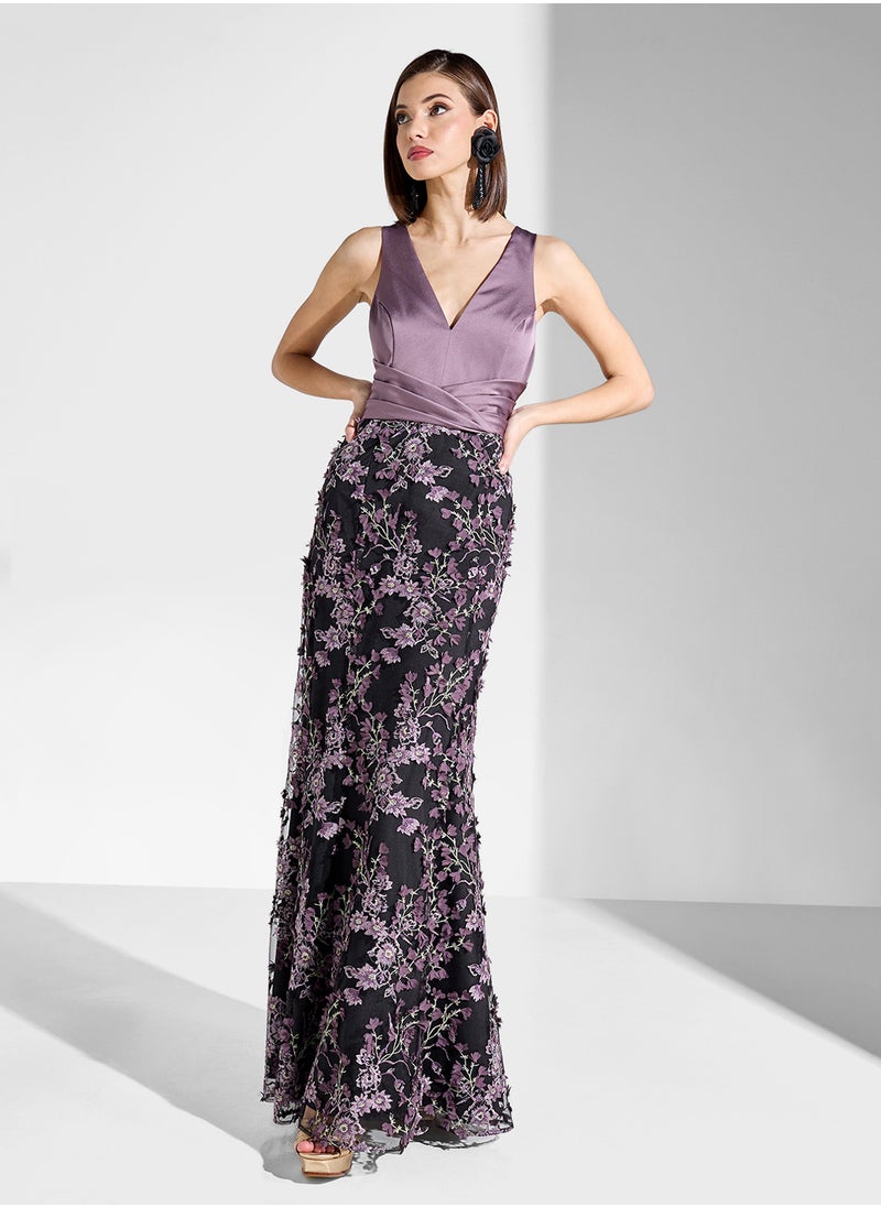 AIDAN MATTOX - Printed V-Neck Dress - Image 1