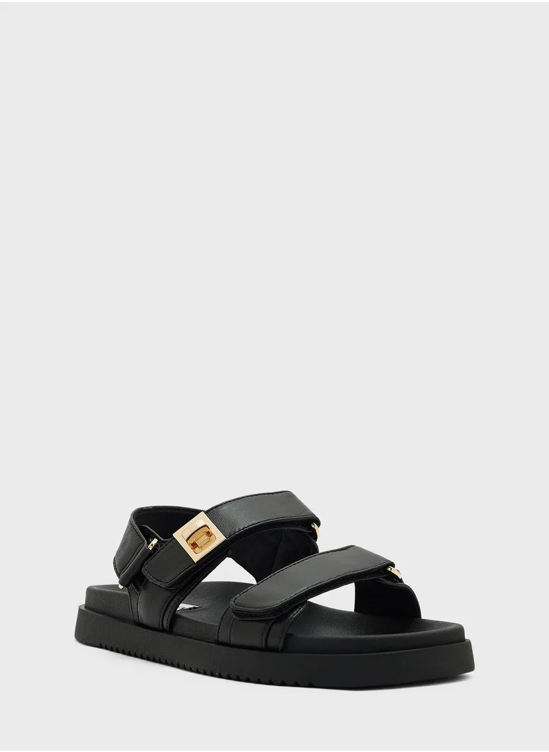 STEVE MADDEN Multi Strap Flat Sandals