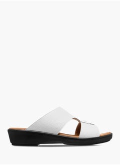 LBL by Shoexpress Men Textured Slip-On Arabic Sandals Ramadan Collection  - Image 2
