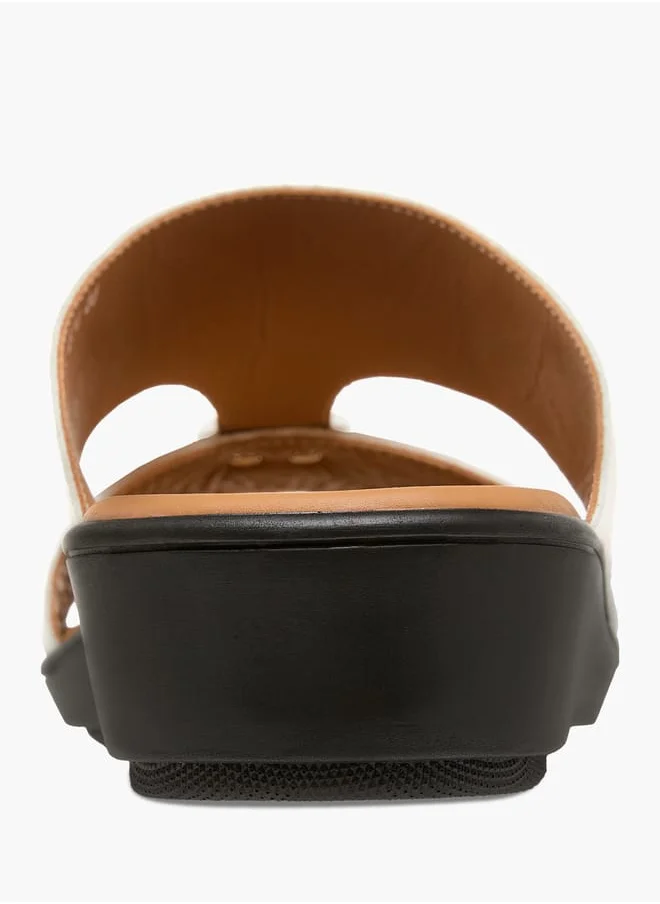 LBL by Shoexpress Men Textured Slip-On Arabic Sandals Ramadan Collection