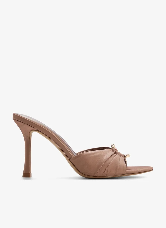 الدو صنادل بكعب جورني