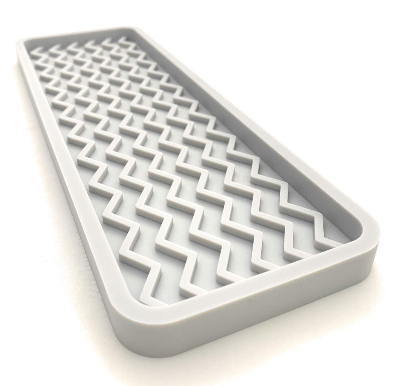 Happitasa Silicone Kitchen Sink Organizer Tray, Sponge Holder and Countertop Protector | Bathroom and Kitchen Soap Dish and Dispenser Tray (Light Grey, 12" x 4", 9.2 Ounces, Zigzag) - Image 1