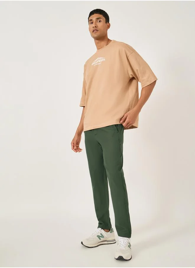 فورت كولينز Men Solid Straight Leg Pants with Drawstring Waist