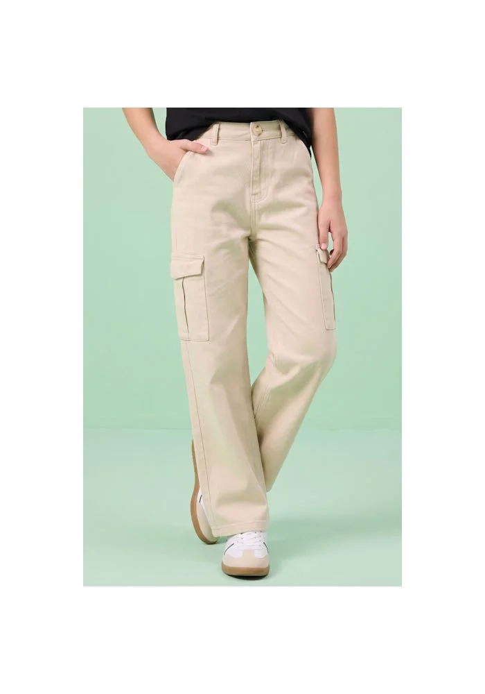 R&b Solid Cargo Pants with Button Closure
