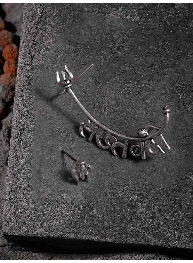 VOYLLA Moksh Ext Statement Earrings