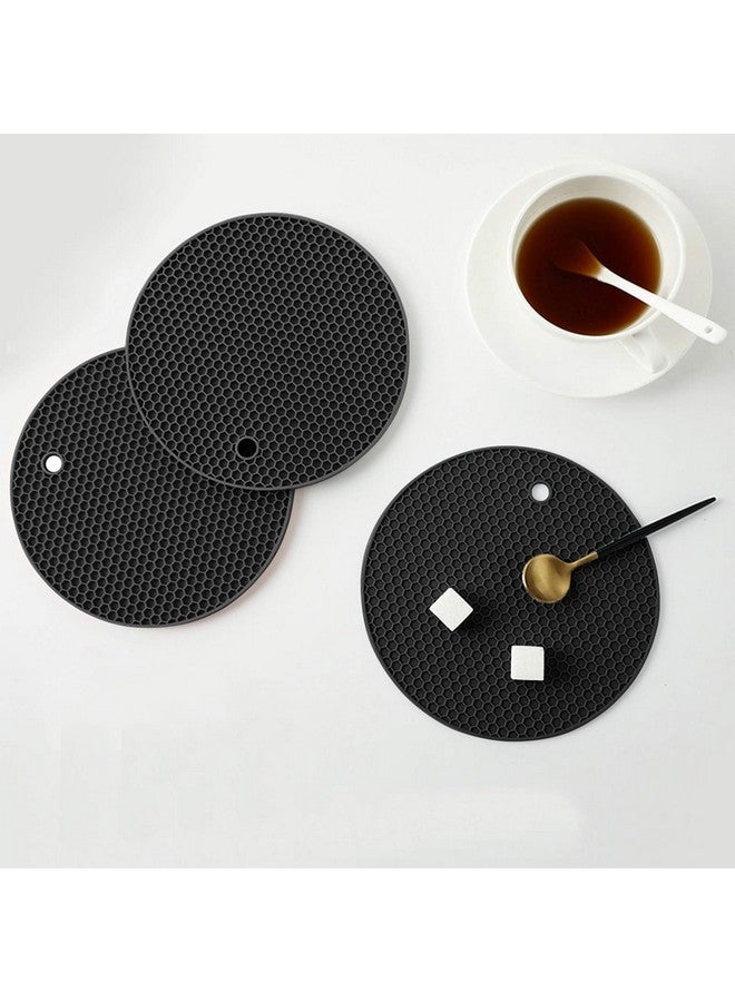 P-Plus International Silicone Trivets for Hot Pots and Pans, Flexible Multipurpose Pot Holders, Heat Resistant Trivets for Hot Dishes, Soft Non-Slip Silicone Mat for Kitchen Counter(Black, Pack of 4) - Image 5