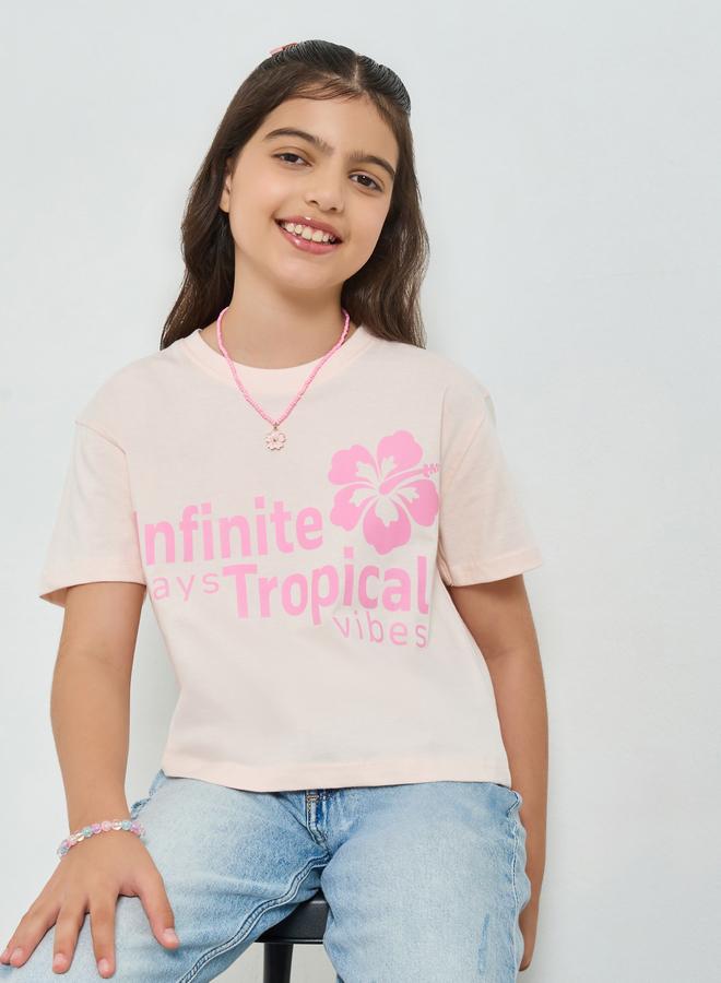 Styli Girls Graphic Print Dropped Shoulder Crop T-Shirt - Image 1